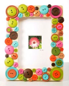 Button Heart and Love Frame Valentine's Day DIY