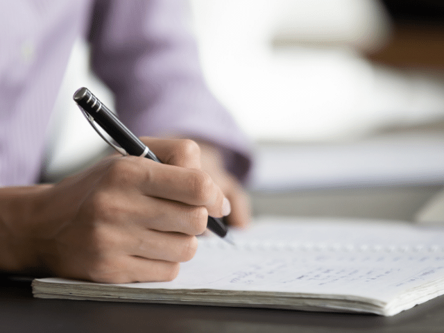 tips to write an efficient essay